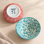 Cuencos de porcelana con diseños florales rojo - verde